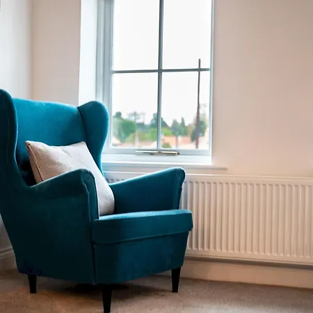 Apartman Perfect Pad For Two In Pretty Village Location Pass The Keys