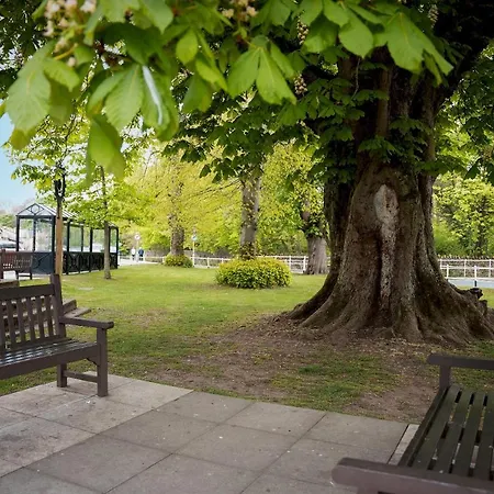 Apartman Perfect Pad For Two In Pretty Village Location Pass The Keys